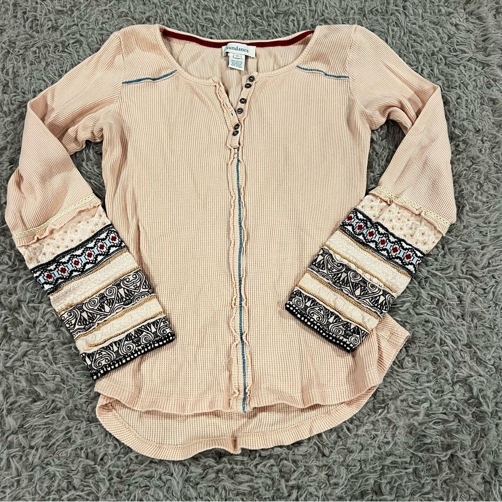 Sundance Top - Picture 2 of 3